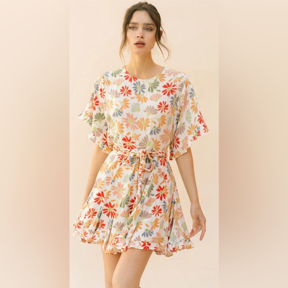 Storia Floral Swing Dress Size Medium